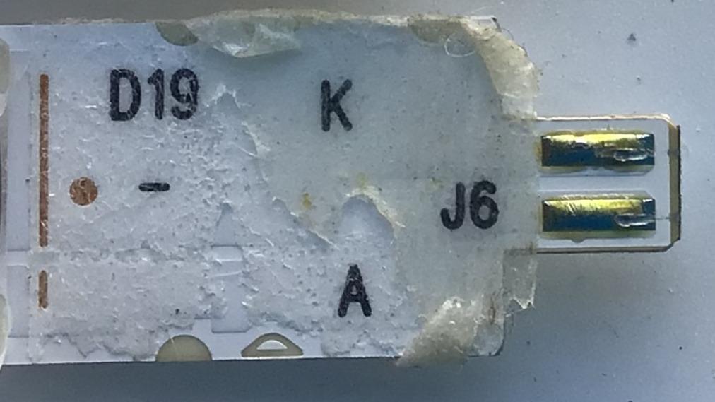 KIT DE LED'S PARA TV JVC / KONKA (10 PIEZAS) / NUMERO DE PARTE LED55D06A-ZC29AG-02E / LED55D06B-ZC29AG-02E / 30355006211E / 30355006212E / 55000M0JS / 200817AC05 / 200814BC05 / PANEL LC546PU4L / MODELOS LT-55MAW705 / 55U55A - Imagen 2